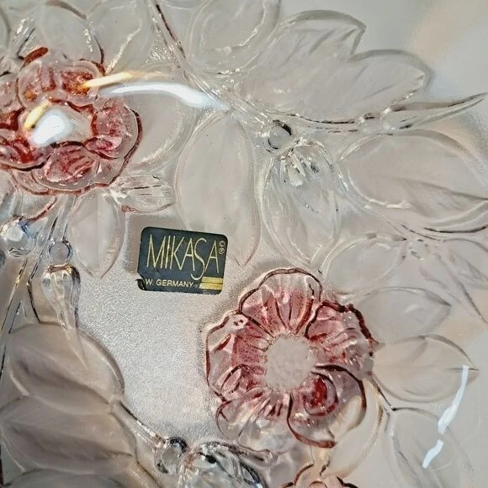Mikasa Flower Bowl Home Decor Pink Frosted Glass Ruffled Floral Vintage